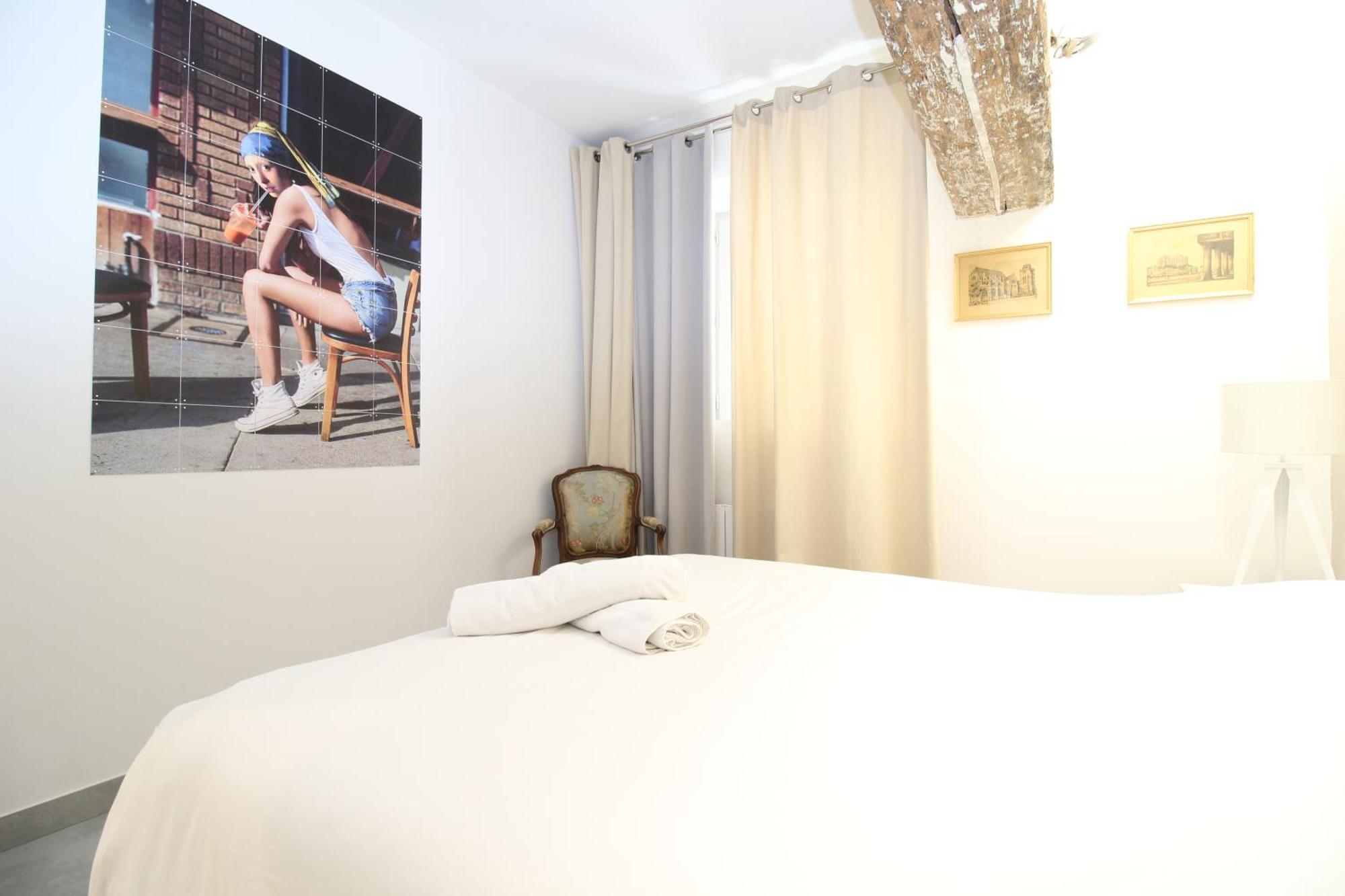 T3 Appartement Hypercentre Proche Commerce- Parking - 2 Chambres Wifi Gratuit Авиньон Экстерьер фото