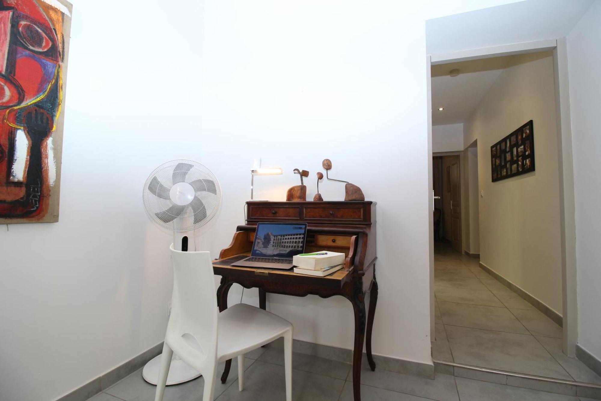 T3 Appartement Hypercentre Proche Commerce- Parking - 2 Chambres Wifi Gratuit Авиньон Экстерьер фото